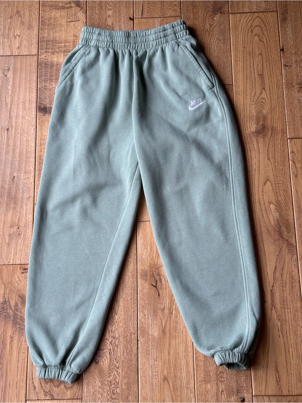 Nike Sportswear Club Fleece Big Kids' Loose Pants size Medium